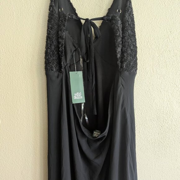 Wild Fable * Women’s Sleeveless Rosette Cup Maxi Dress * Size L – Black (NWT) 🖤 - Picture 6 of 7